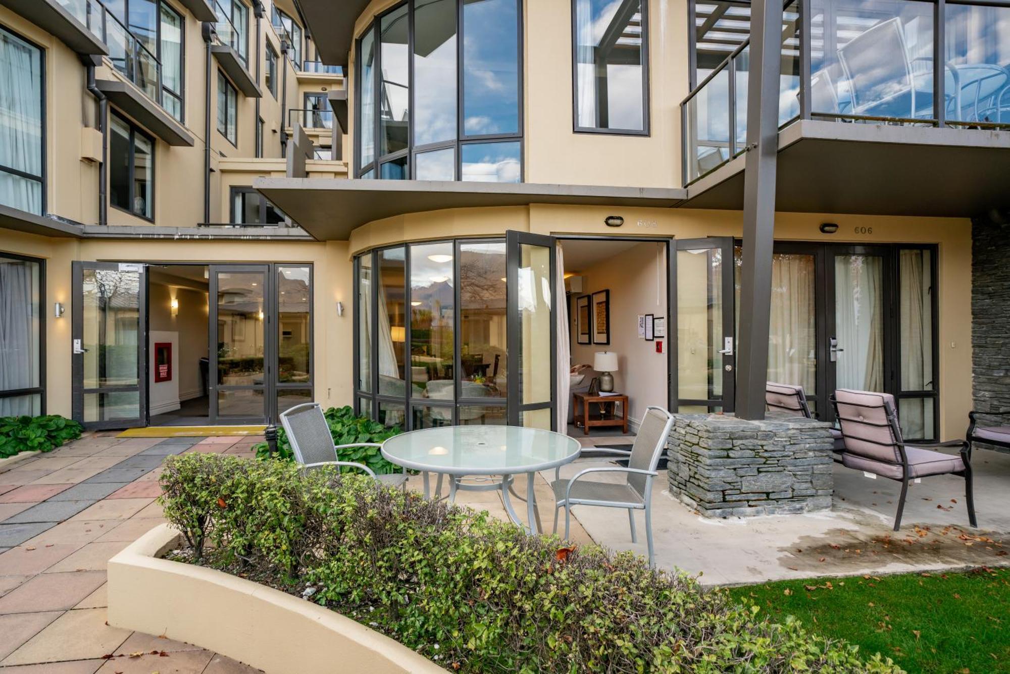 The Beacon - 2 Bedroom Town Center Apartment Queenstown Exterior foto